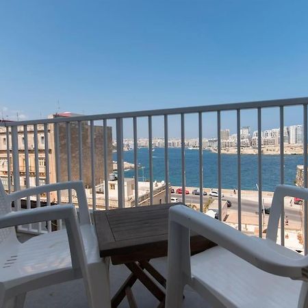 Vallettastay - Harbor View Gem -Sea View 2 Bed Apt المظهر الخارجي الصورة