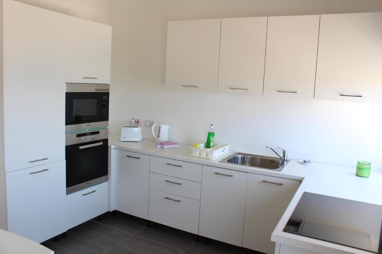 Vallettastay - Harbor View Gem -Sea View 2 Bed Apt المظهر الخارجي الصورة